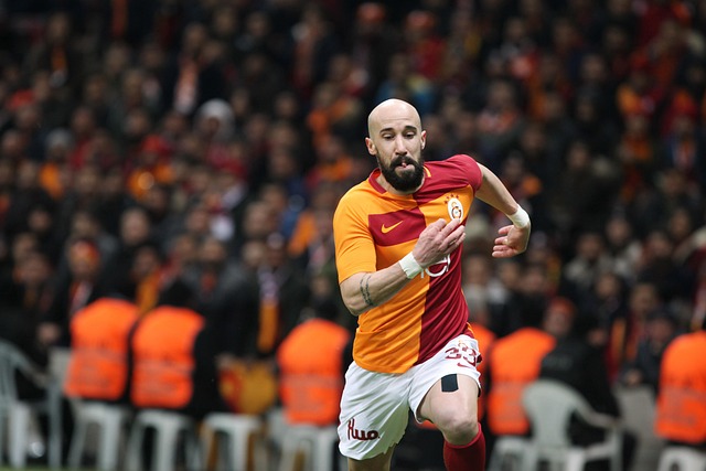 前曼联后卫 前曼联后卫